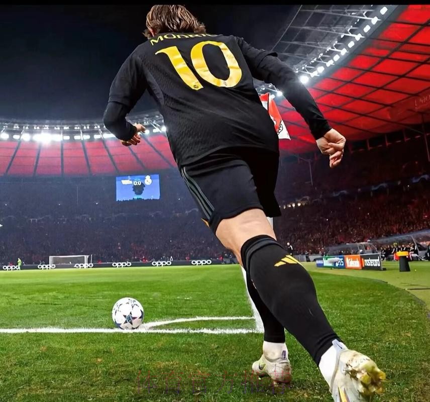 罗马诺:魔笛100%爱着皇马 能否留队取决于俱乐部